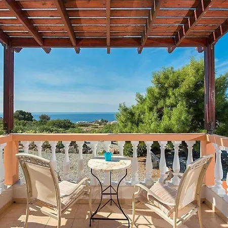 Villa Villa Pefki