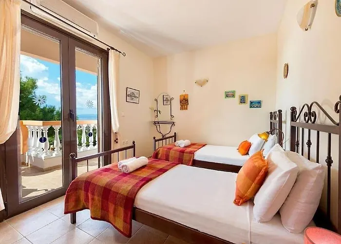 Villa Pefki *