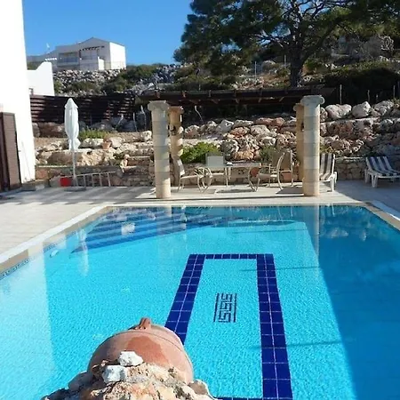 Villa Pefki